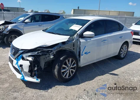 2017 Nissan Sentra S z USA, uszkodzony, nr VIN 3N1AB7AP5HY283325